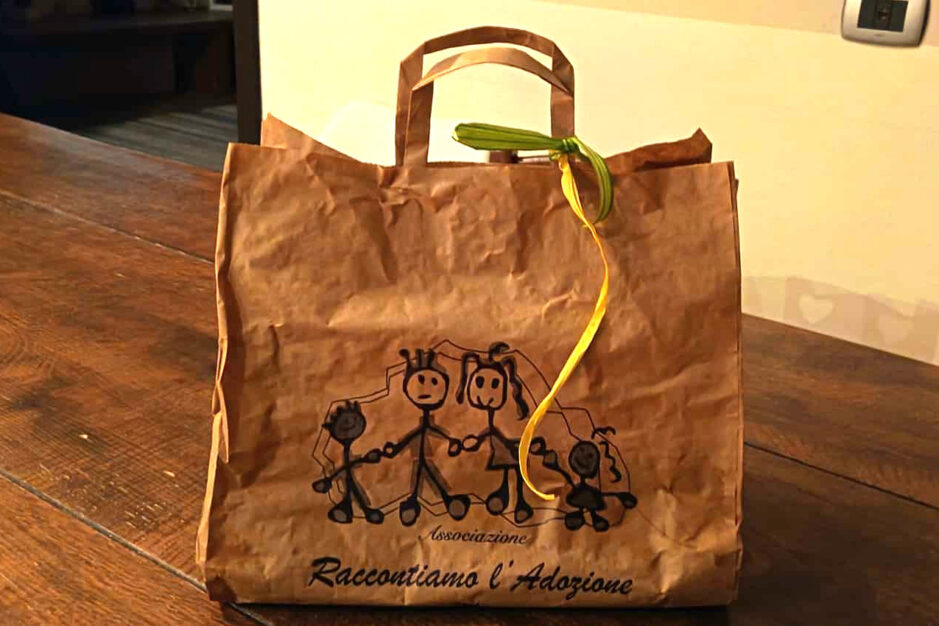 Un pomeriggio di storie, emozioni e bolle di sapone a Bellano