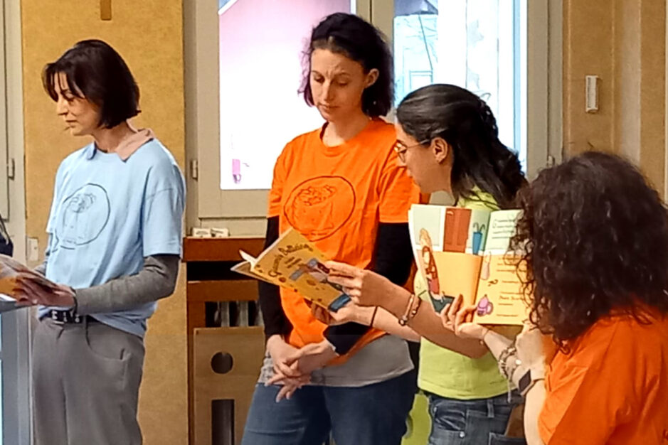 Un pomeriggio di storie, emozioni e bolle di sapone a Bellano